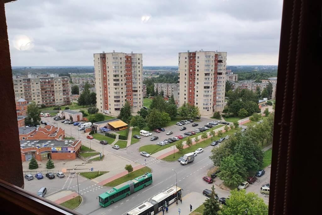 Lyra63 Large 80Sq M Top 14 Floor Siauliai  Luaran gambar