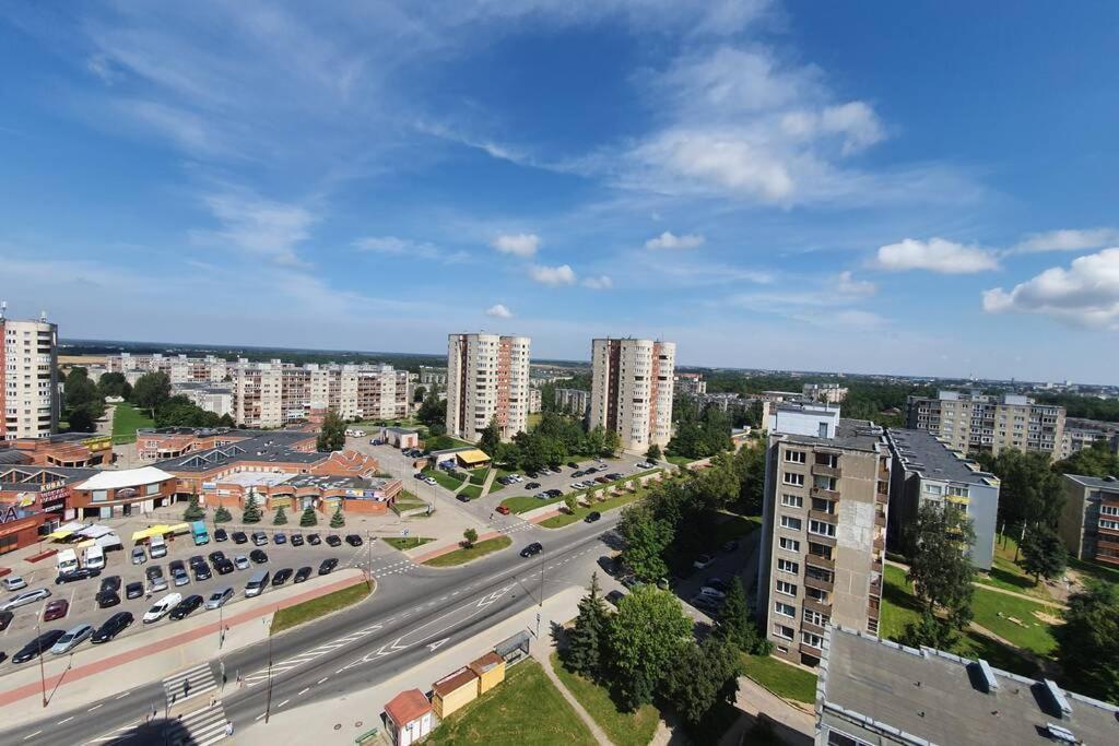 Lyra63 Large 80Sq M Top 14 Floor Siauliai  Luaran gambar