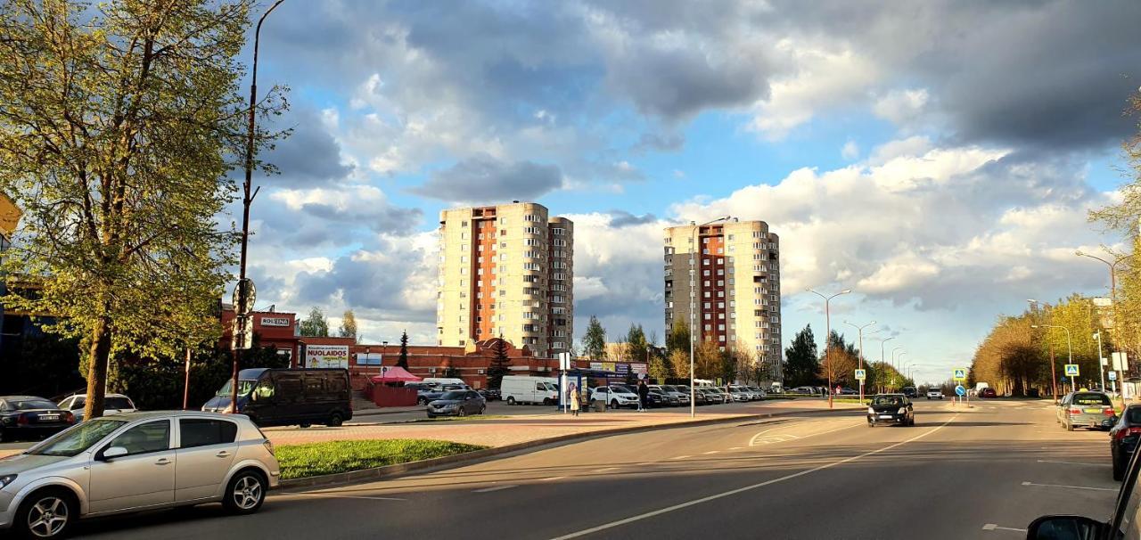 Lyra63 Large 80Sq M Top 14 Floor Siauliai  Luaran gambar